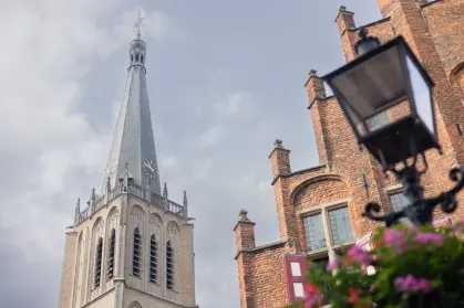 Grote of Martinikerk Doesburg en voormalig Stadhuis